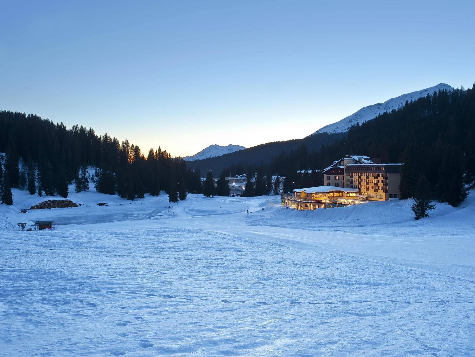Residence Hotel Sport Campiglio Мадона ди Кампильо Екстериор снимка